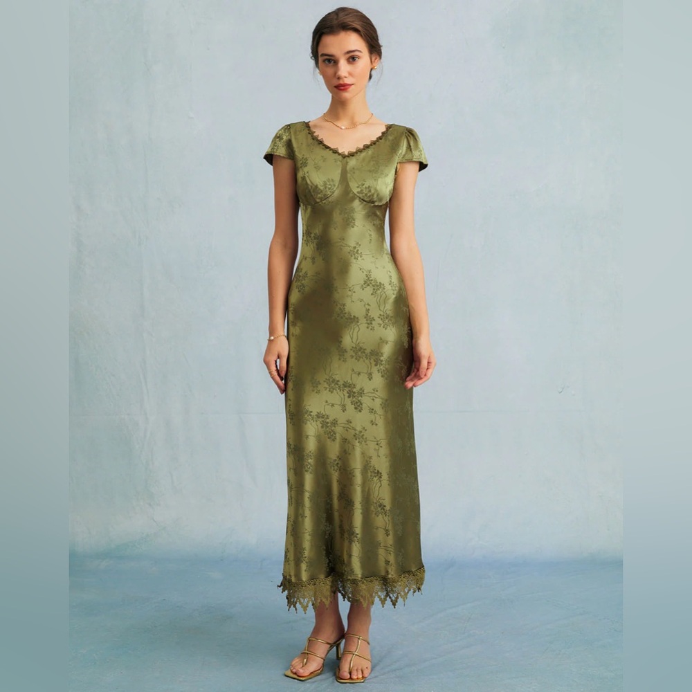 RIHOAS The Green Jacquard Cap Sleeve Satin Midi Dress 2
